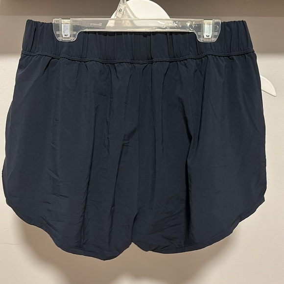 Aerie athletic running shorts. - Picture 4 of 8